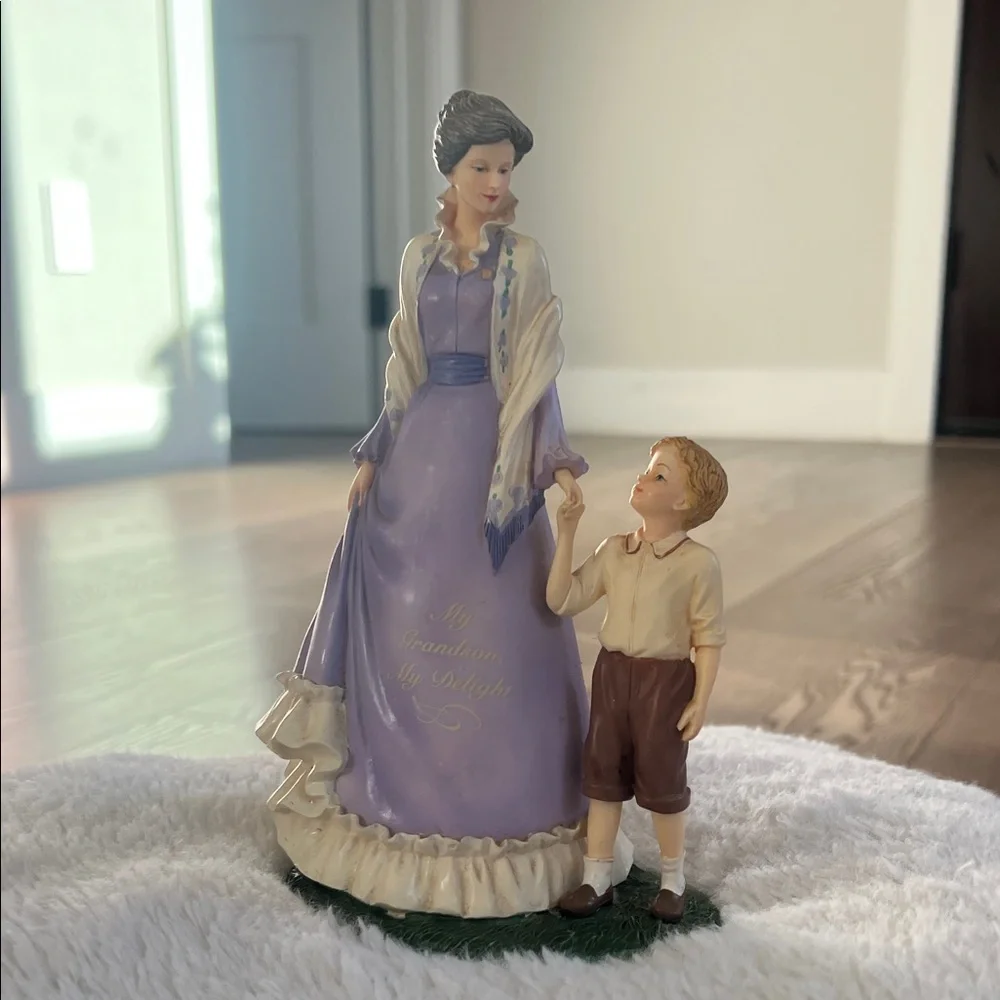Elegant Purple and Cream Cake Topper with Child